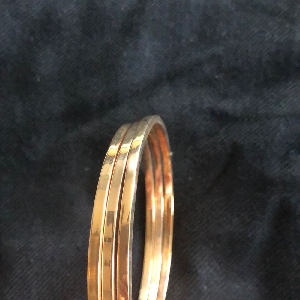 Bangle bracelets - Picture 2 of 2